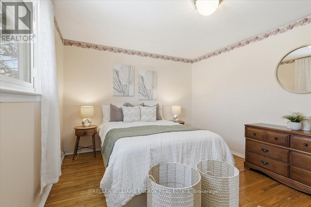 886 Antonio Street, Pickering, Ontario  L1W 1T3 - Photo 18 - E12814992