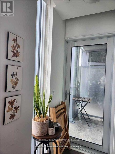 1909 - 1 Yorkville Avenue, Toronto (Annex), Ontario  M4W 0B1 - Photo 3 - C12874208