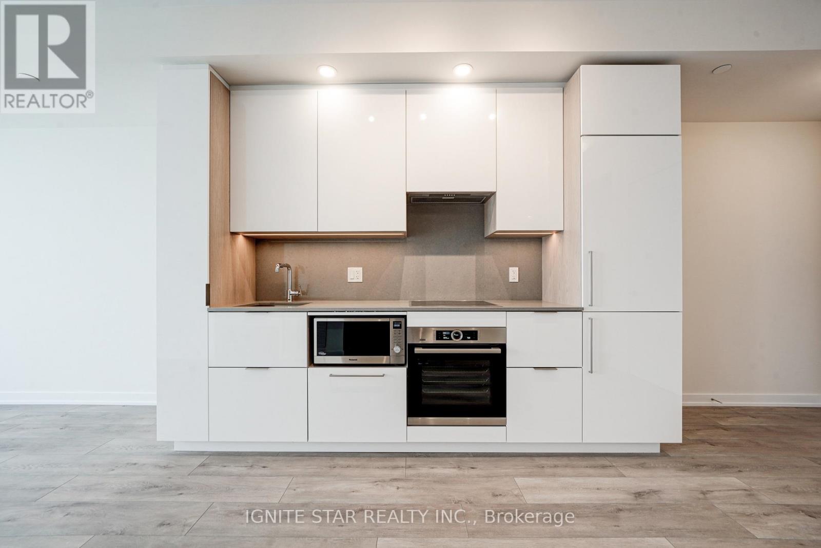 3101 - 28 Freeland Street, Toronto, Ontario  M5E 0E3 - Photo 4 - C12874212