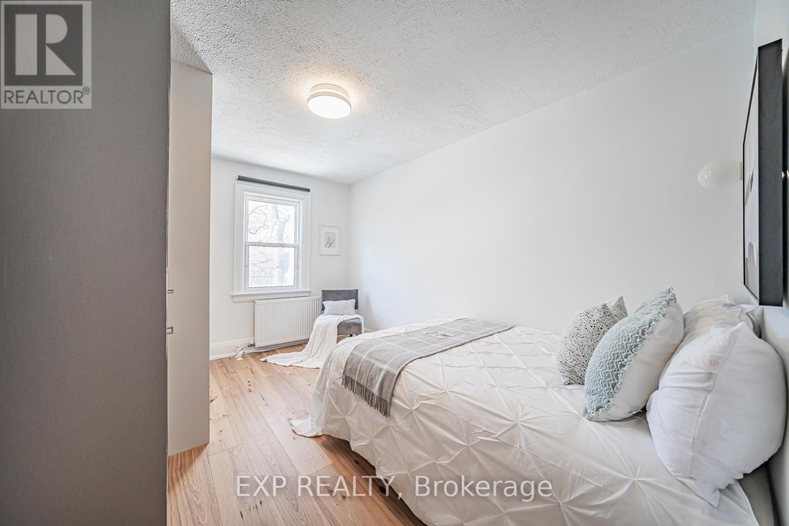 54 Latimer Avenue, Toronto, Ontario  M5N 2L8 - Photo 31 - C12874222