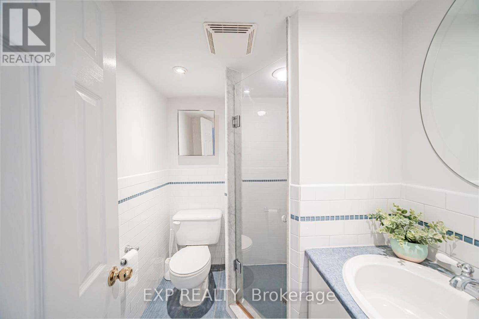 54 Latimer Avenue, Toronto, Ontario  M5N 2L8 - Photo 41 - C12874222