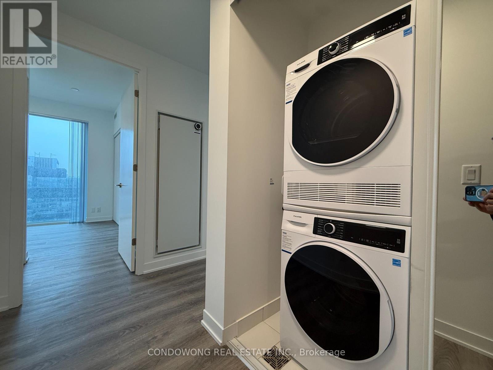 2606 - 180 Front Street E, Toronto, Ontario  M5A 0A9 - Photo 15 - C12874238