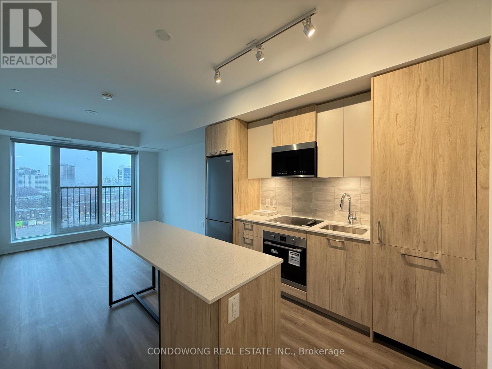 742 - 30 DREAMERS WAY, Toronto, Ontario