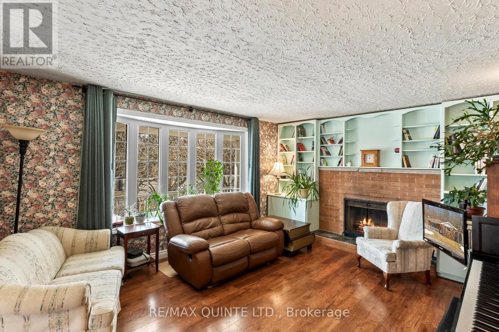 966 Glen Miller Road, Quinte West, Ontario  K8V 0B9 - Photo 8 - X12874336