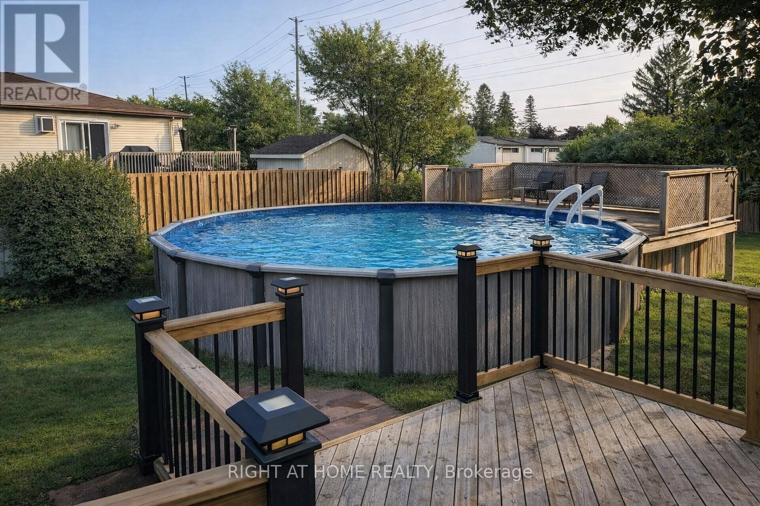 760 Cricklewood Drive N, Oshawa (Pinecrest), Ontario  L1K 1R6 - Photo 4 - E12874204