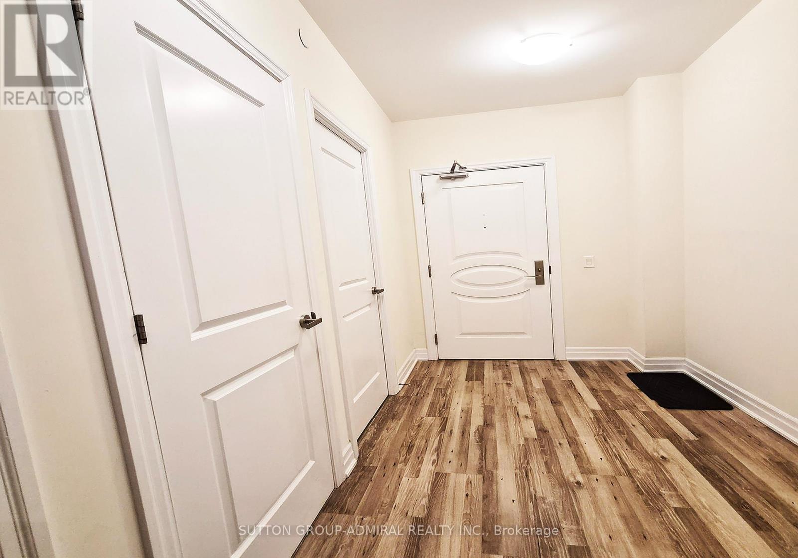 9085 Jane Street, Vaughan, Ontario  L4K 0L8 - Photo 2 - N12874206