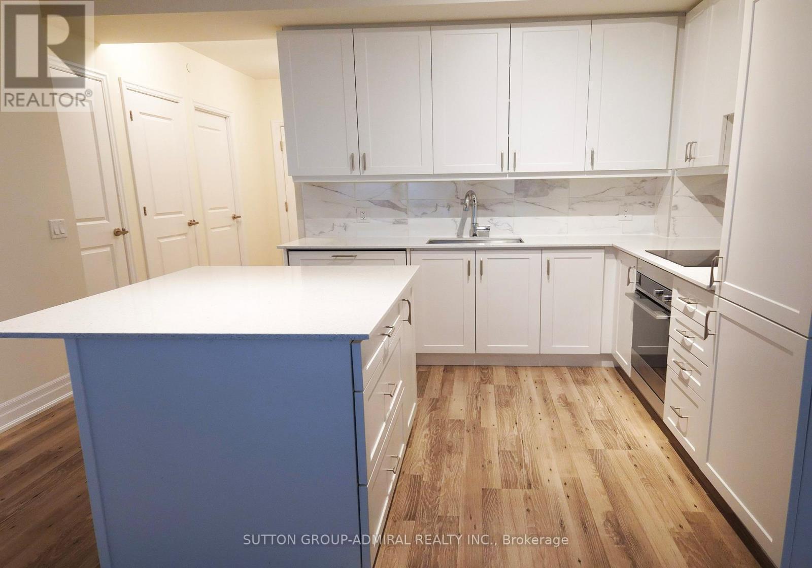 9085 Jane Street, Vaughan, Ontario  L4K 0L8 - Photo 3 - N12874206