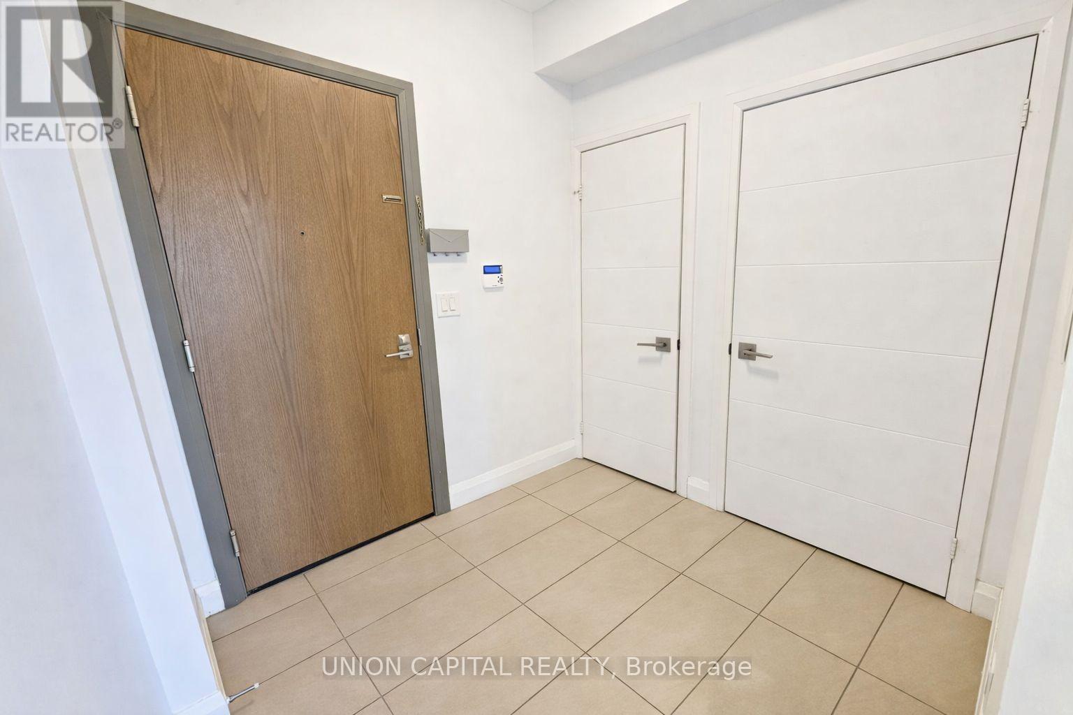 709 - 28 Uptown Drive, Markham, Ontario  L3R 5M8 - Photo 3 - N12874226