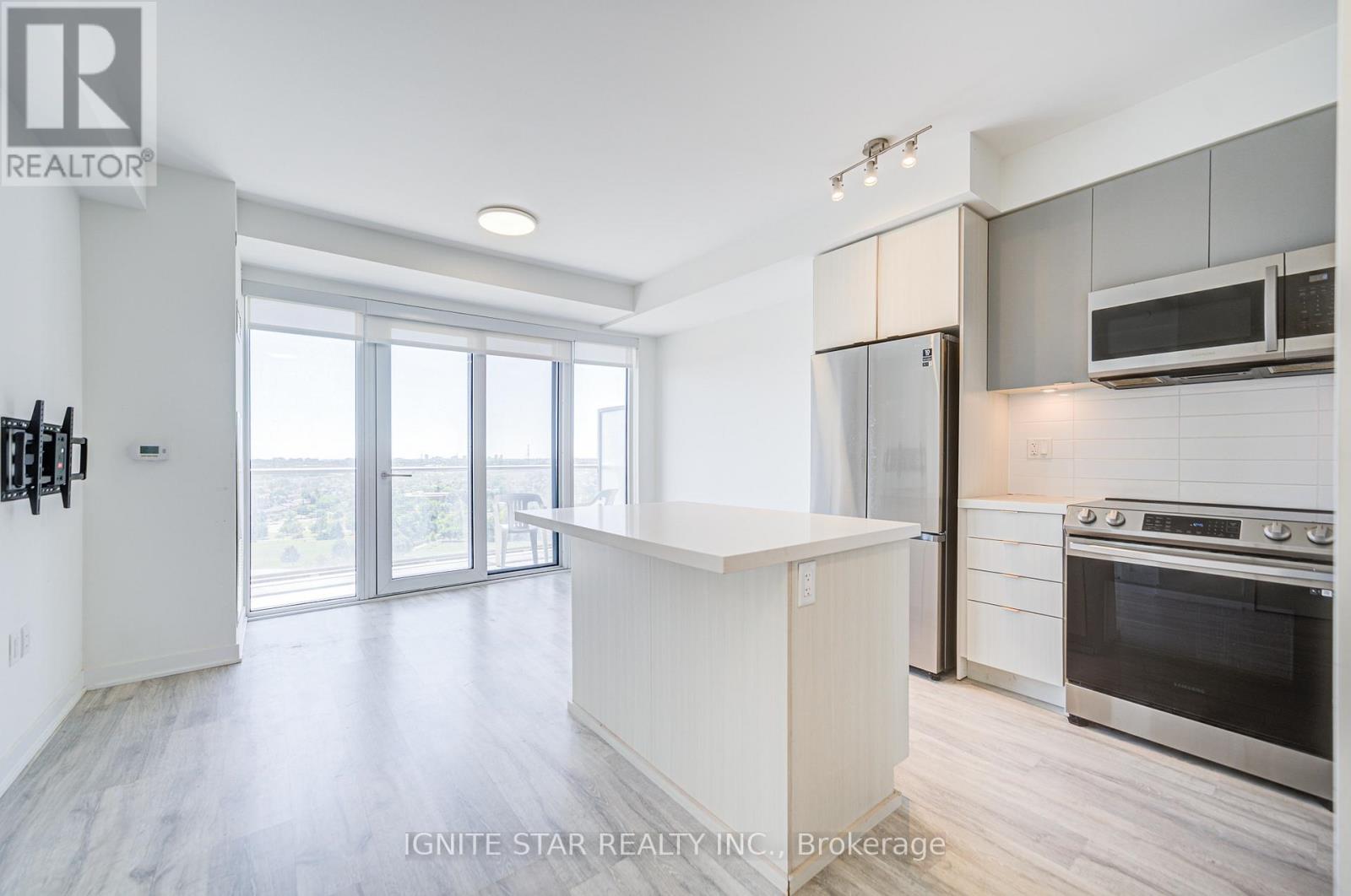 1508 - 4655 Metcalfe Avenue, Mississauga, Ontario  L5M 0Z7 - Photo 3 - W12874210