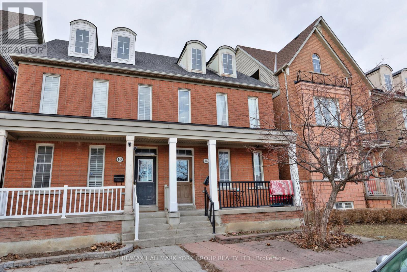 <div class="slider-price">$1,219,000</div><p>14 Bowsfield Road, Toronto, Ontario</p>