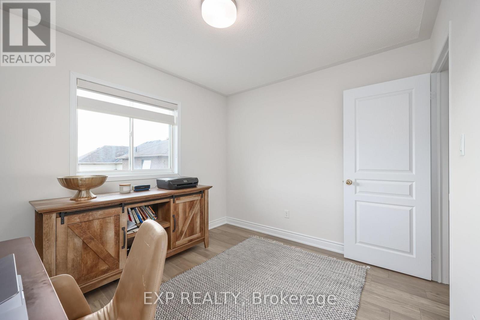 2210 Fairmount Drive, Oakville, Ontario  L6M 5J5 - Photo 29 - W12874244