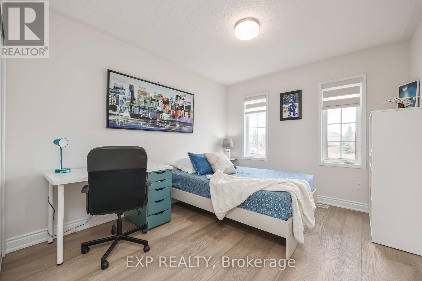 2210 Fairmount Drive, Oakville, Ontario  L6M 5J5 - Photo 33 - W12874244