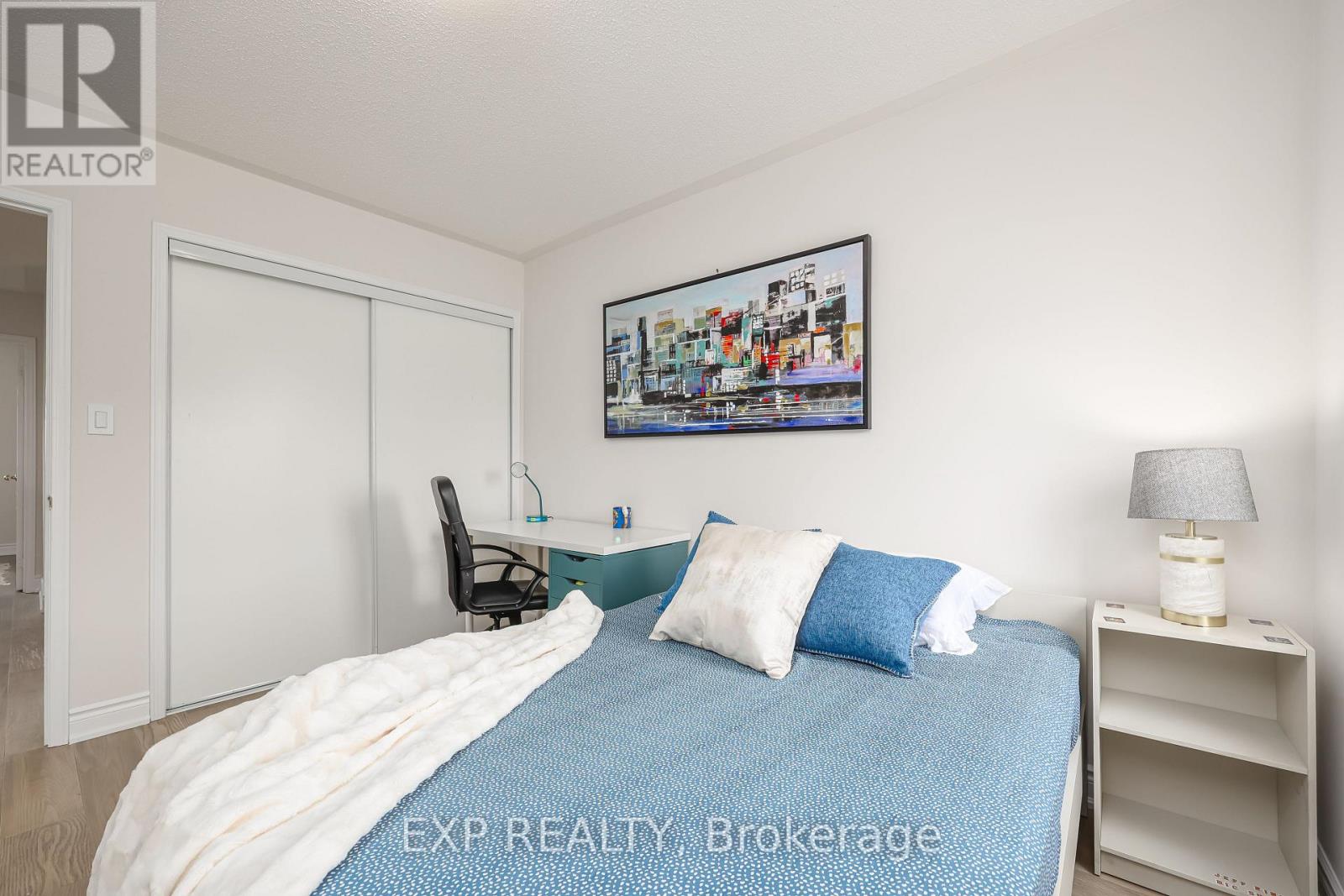 2210 Fairmount Drive, Oakville, Ontario  L6M 5J5 - Photo 35 - W12874244