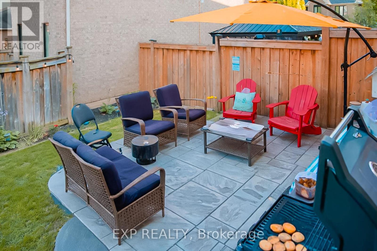 2210 Fairmount Drive, Oakville, Ontario  L6M 5J5 - Photo 46 - W12874244