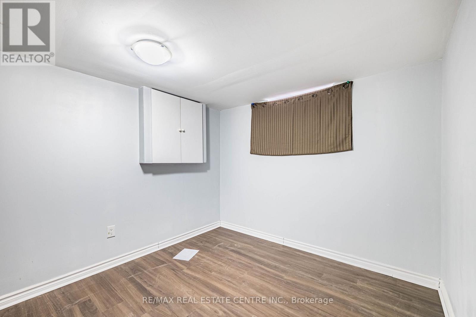 18 Northwood Drive, Brampton, Ontario  L6X 2L2 - Photo 18 - W12874268