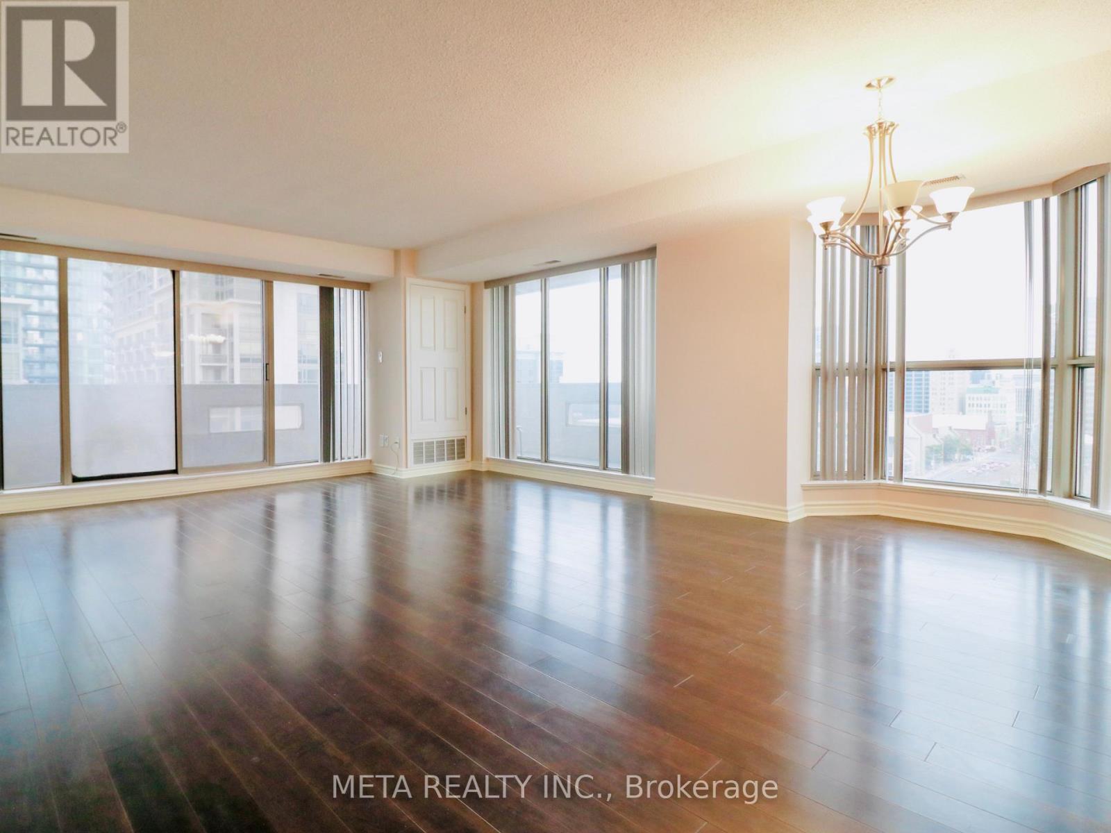 12e - 67 Caroline Street S, Hamilton, Ontario  L8P 3K6 - Photo 6 - X12874258