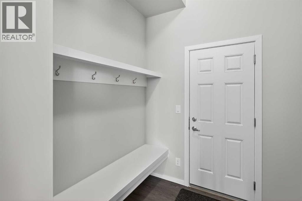 154 Yorkstone Way Sw, Calgary, Alberta  T2X 4S3 - Photo 19 - A2286308