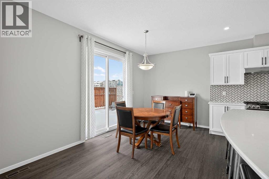 154 Yorkstone Way Sw, Calgary, Alberta  T2X 4S3 - Photo 10 - A2286308