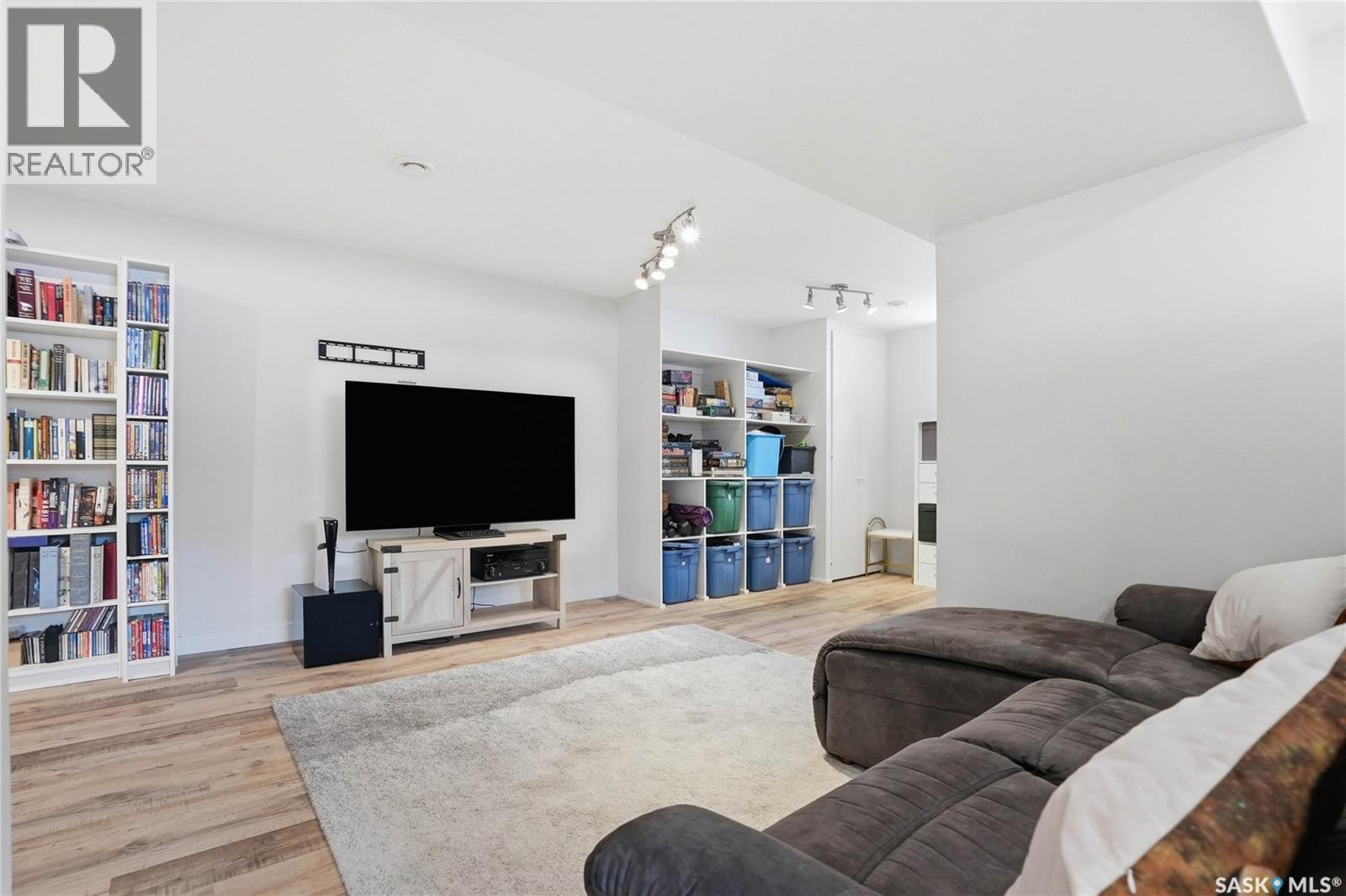 1024 6th Street E, Saskatoon, Saskatchewan  S7H 1E2 - Photo 21 - SK030230