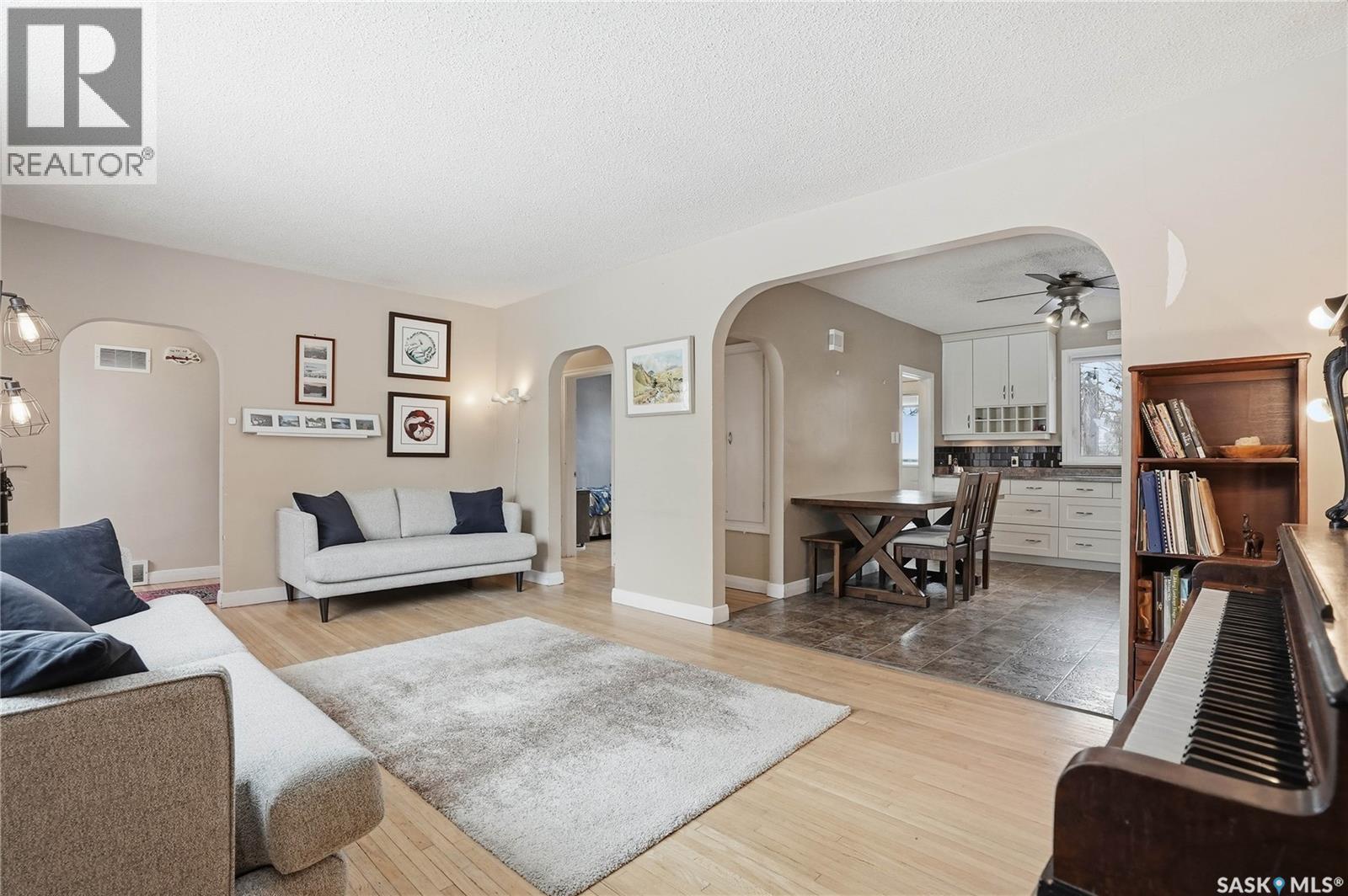 1024 6th Street E, Saskatoon, Saskatchewan  S7H 1E2 - Photo 7 - SK030230