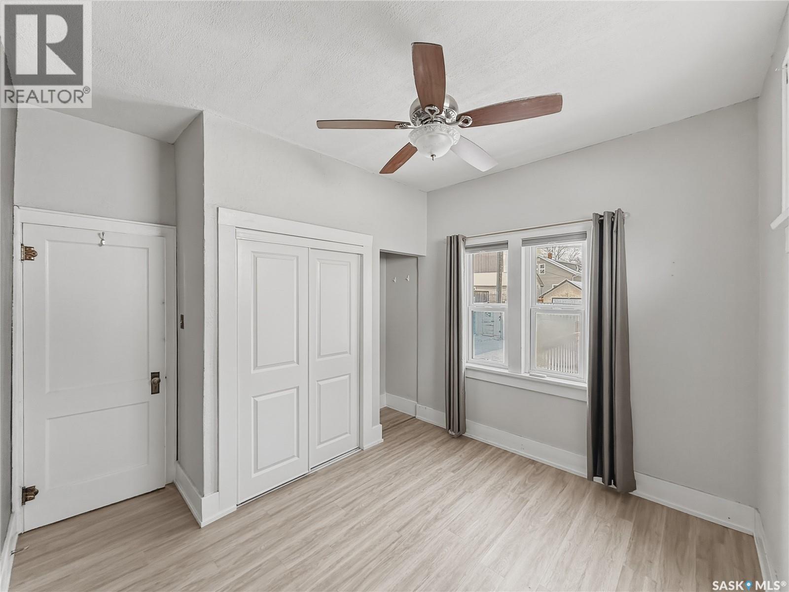 240 4th Avenue Ne, Swift Current, Saskatchewan  S9H 2J5 - Photo 12 - SK030159