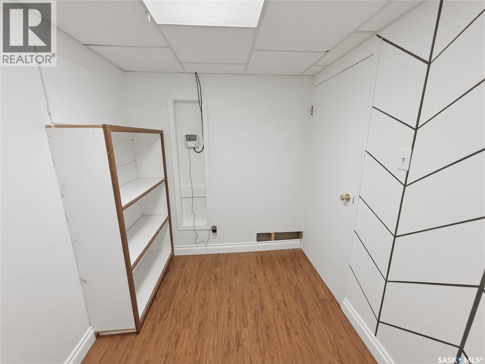 240 4th Avenue Ne, Swift Current, Saskatchewan  S9H 2J5 - Photo 20 - SK030159