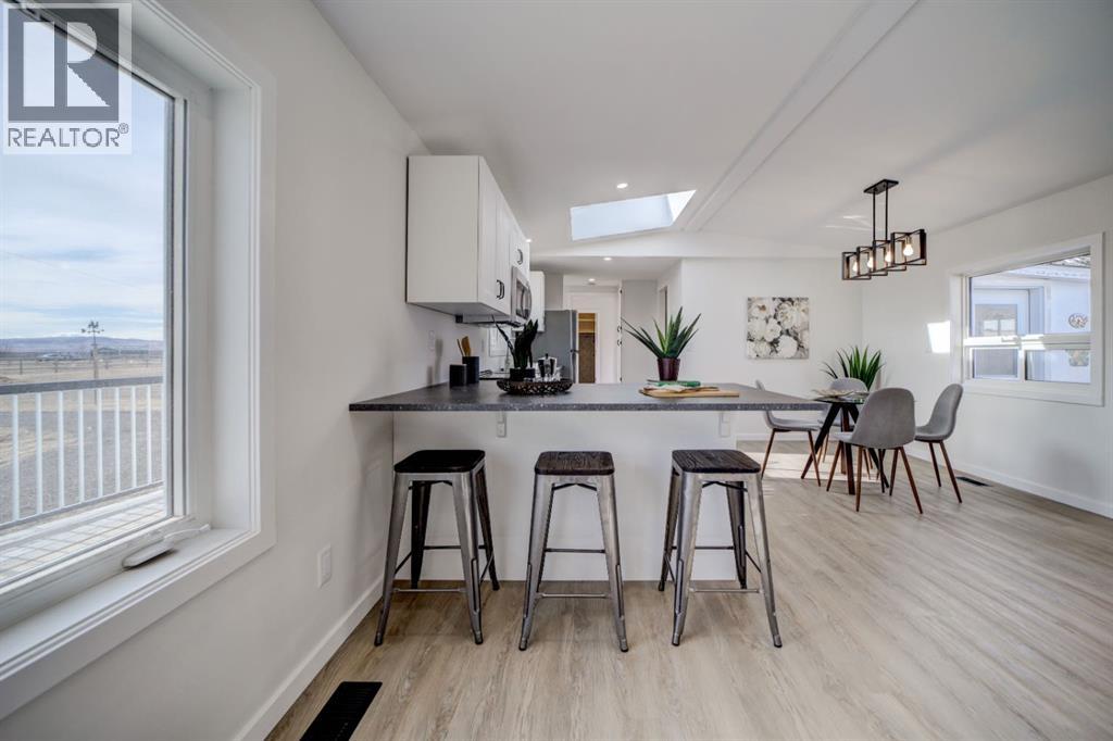 319 Minto Street, Granum, Alberta  T0L 1A0 - Photo 18 - A2285997