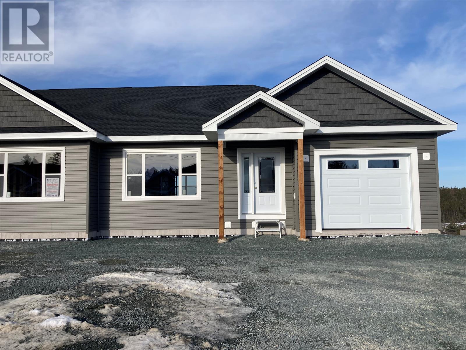 15 Nextor Place, Conception Bay South, Newfoundland & Labrador