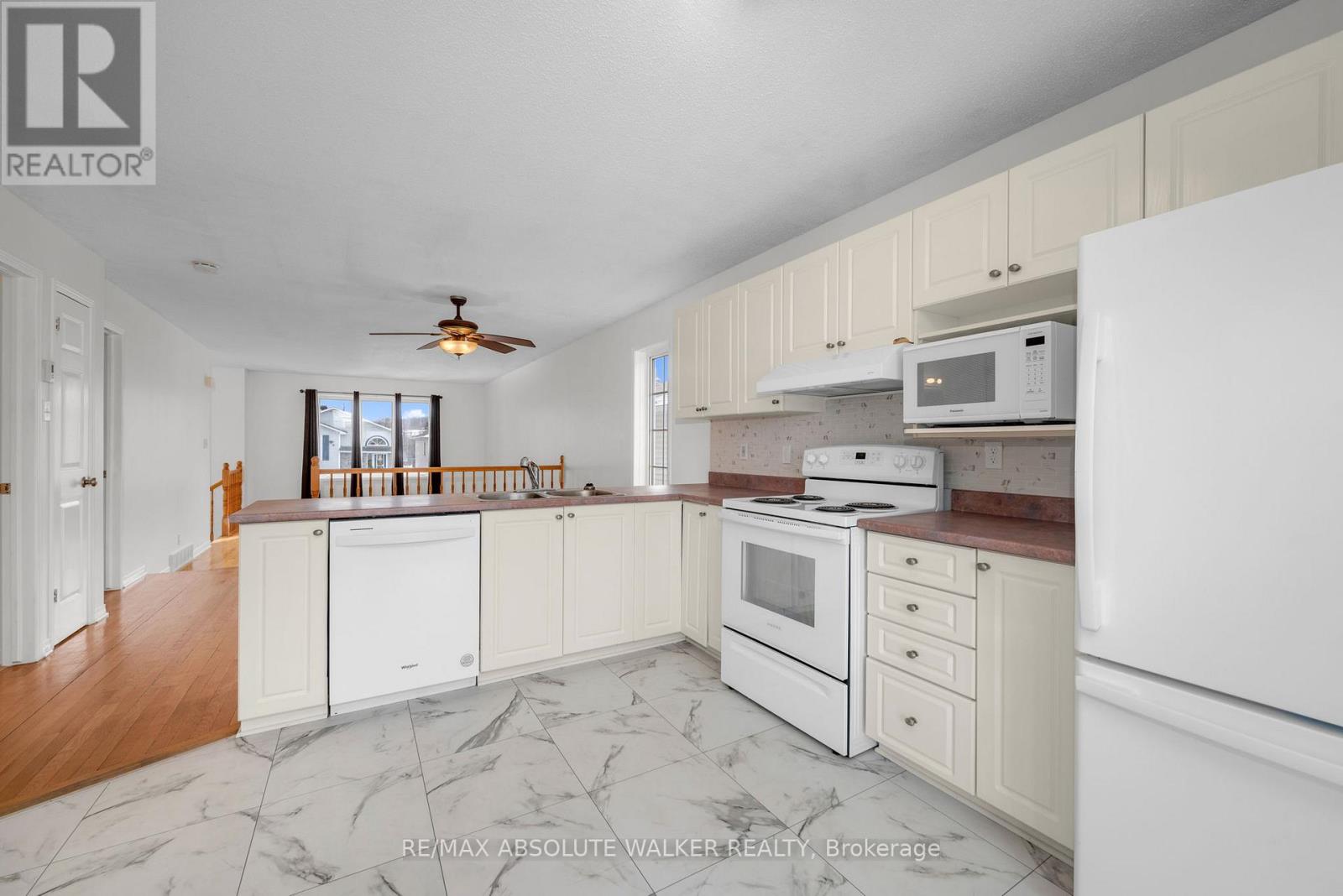 2846 Valerie Place, Clarence-Rockland, Ontario  K4K 1R3 - Photo 9 - X12874350