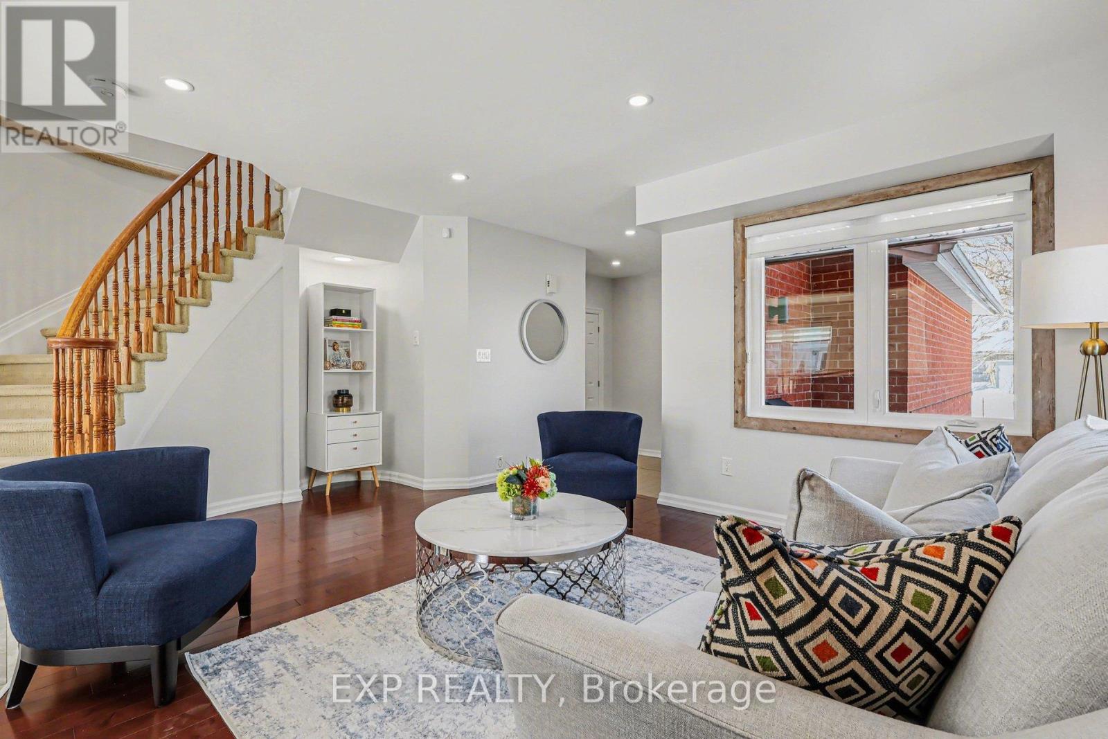 1548 Stojko Street, Ottawa, Ontario  K4A 4A1 - Photo 6 - X12874384