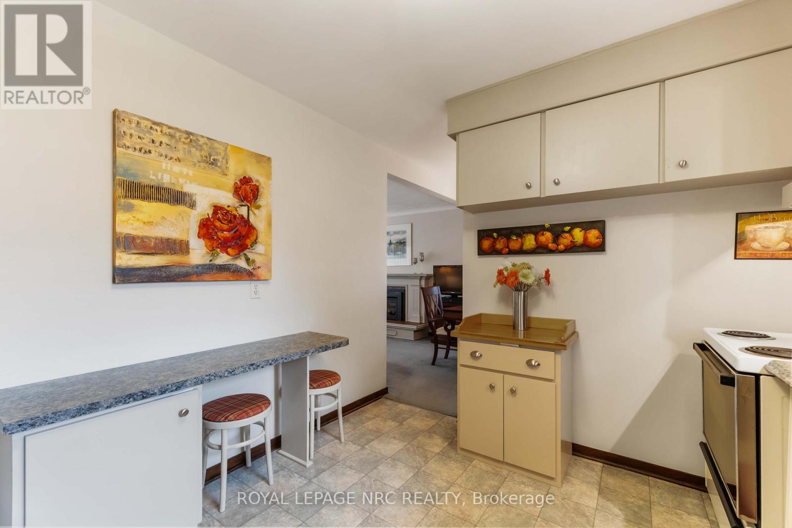 30 Armour Drive, Welland, Ontario  L3C 2N8 - Photo 23 - X12874338