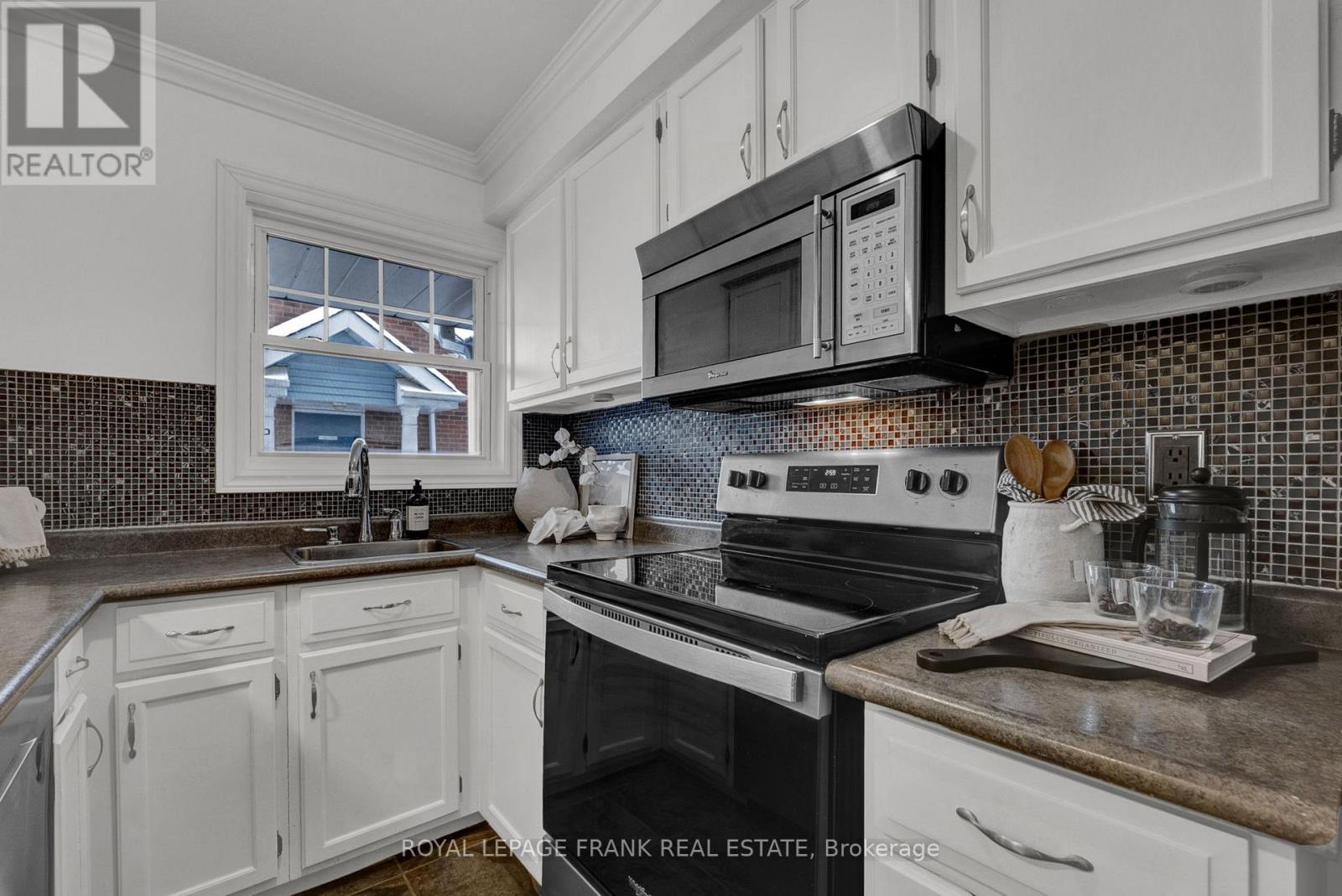 D10 - 1663 Nash Road, Clarington, Ontario  L1E 1S8 - Photo 5 - E12874352