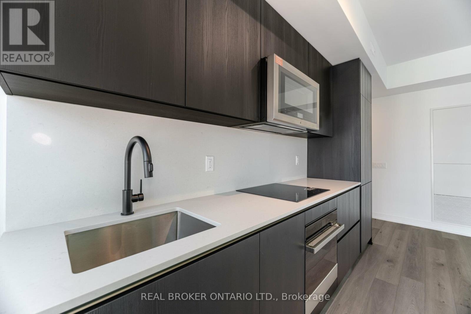 4005 - 327 King Street W, Toronto, Ontario  M5V 0W7 - Photo 11 - C12874356