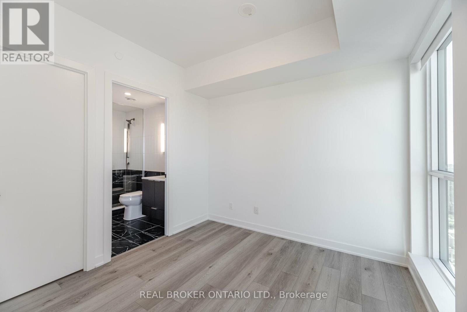 4005 - 327 King Street W, Toronto, Ontario  M5V 0W7 - Photo 17 - C12874356