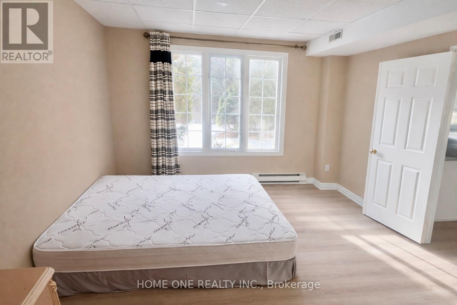 89 Regent Street, Richmond Hill, Ontario  L4C 9N7 - Photo 7 - N12874362