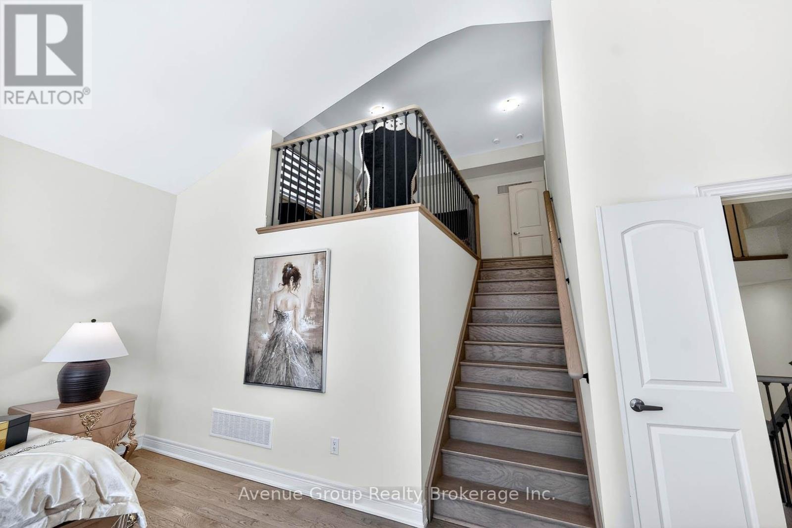 200 Farrell Road, Vaughan, Ontario  L6A 4W6 - Photo 32 - N12874380