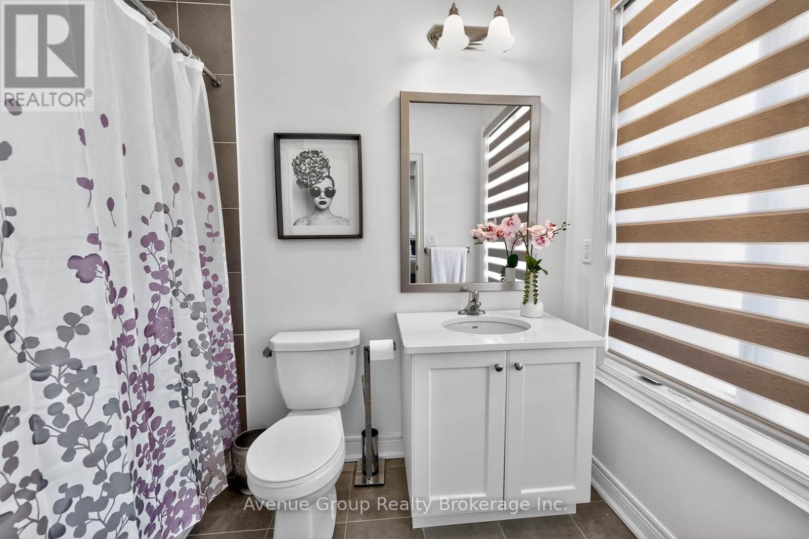 200 Farrell Road, Vaughan, Ontario  L6A 4W6 - Photo 36 - N12874380