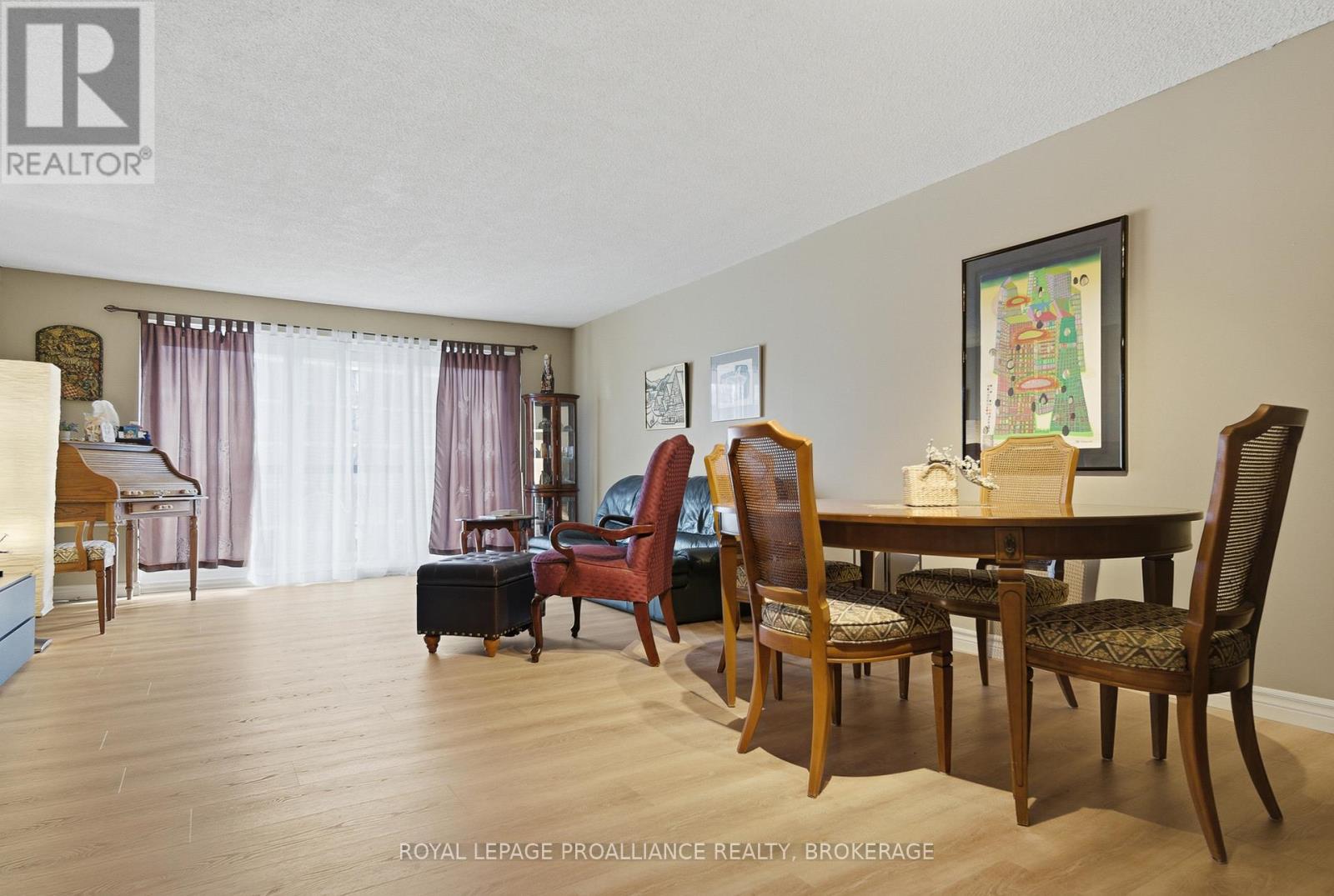 204 - 14 Greenview Drive, Kingston, Ontario  K7M 7T5 - Photo 14 - X12803552