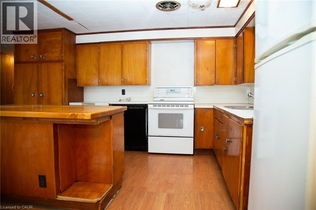 634 St Andrew Street, Port Dover, Ontario  N0A 1N0 - Photo 13 - 40810898