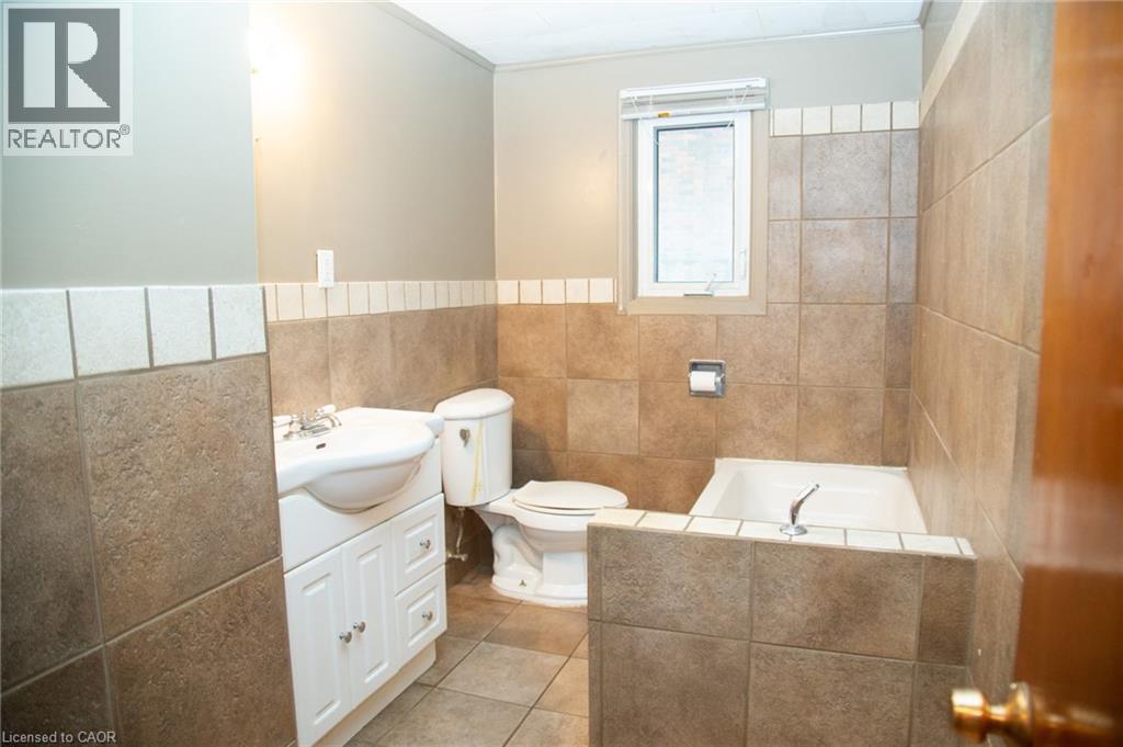 634 St Andrew Street, Port Dover, Ontario  N0A 1N0 - Photo 26 - 40810898