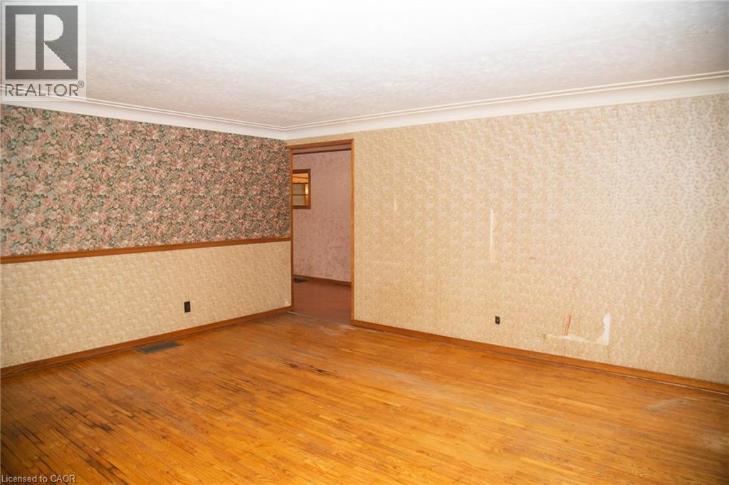 634 St Andrew Street, Port Dover, Ontario  N0A 1N0 - Photo 7 - 40810898