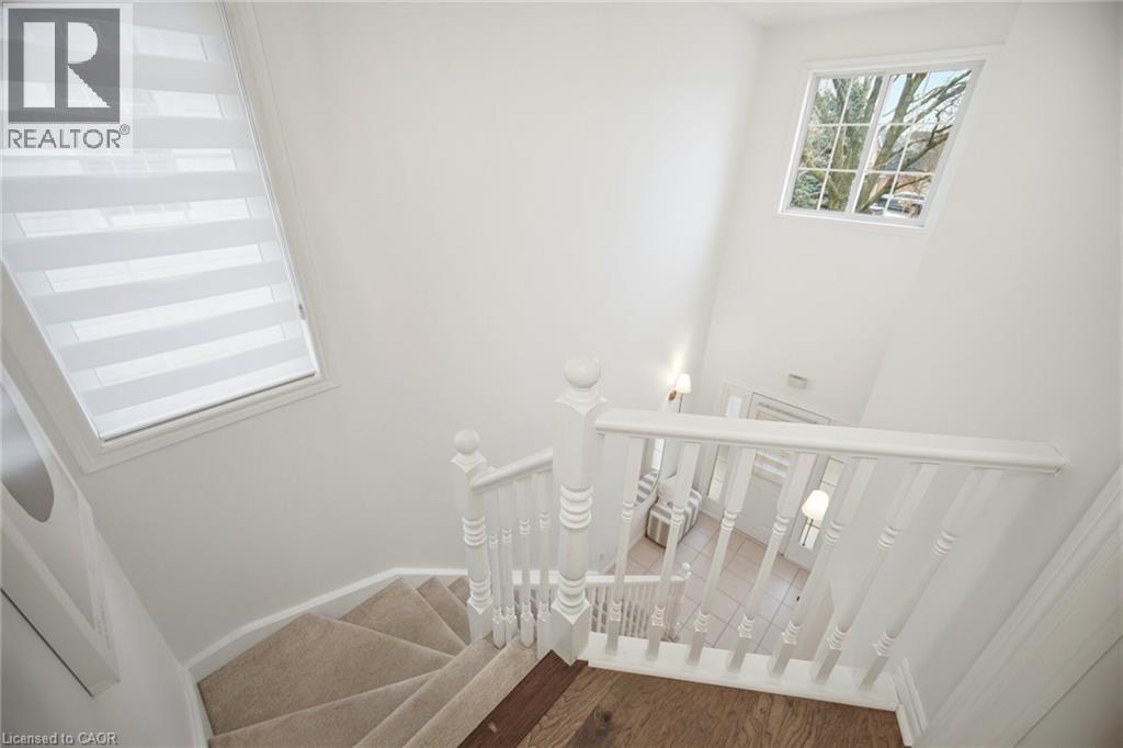 1353 Stephenson Drive, Burlington, Ontario  L7S 2M4 - Photo 21 - 40801982