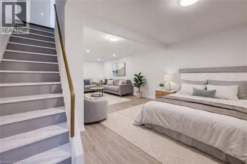 184 Westcourt Place, Waterloo, Ontario  N2L 2R7 - Photo 16 - 40810237