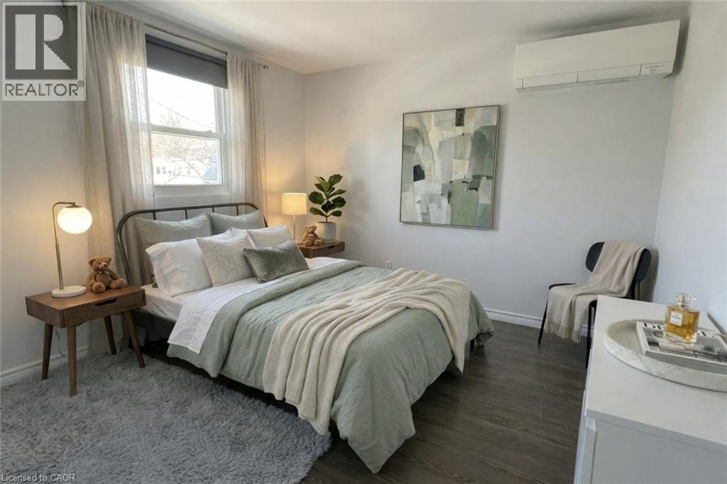 184 Westcourt Place, Waterloo, Ontario  N2L 2R7 - Photo 14 - 40810237