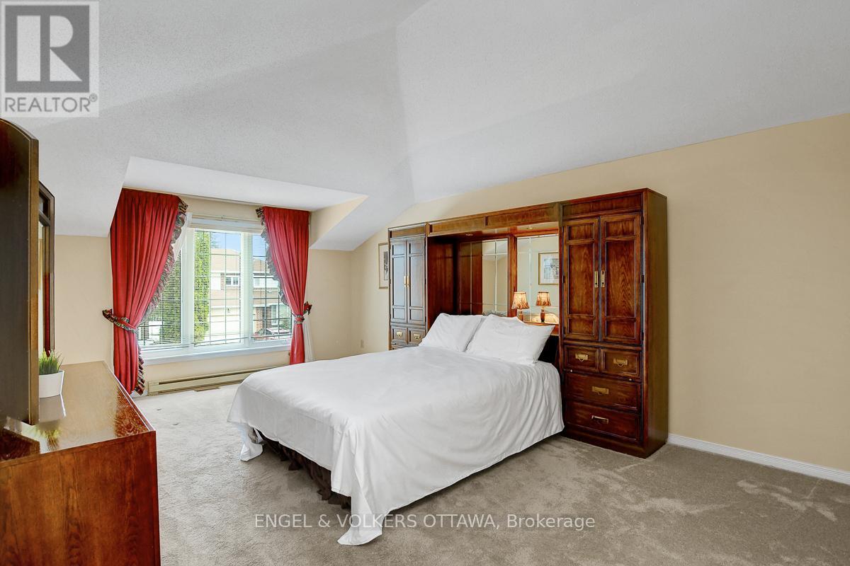 7 Condie Street W, Ottawa, Ontario  K2G 5M3 - Photo 25 - X12874402