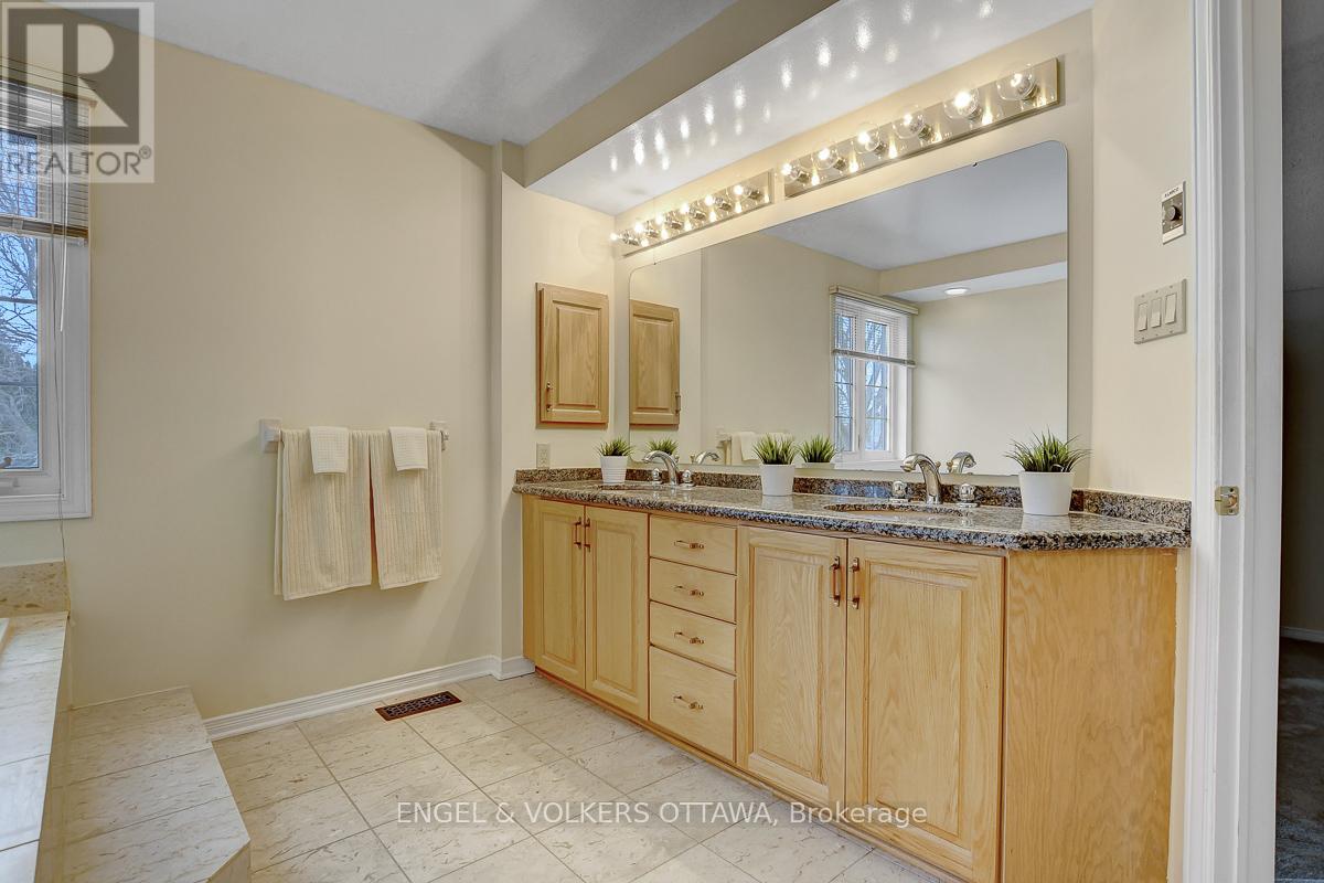 7 Condie Street W, Ottawa, Ontario  K2G 5M3 - Photo 29 - X12874402