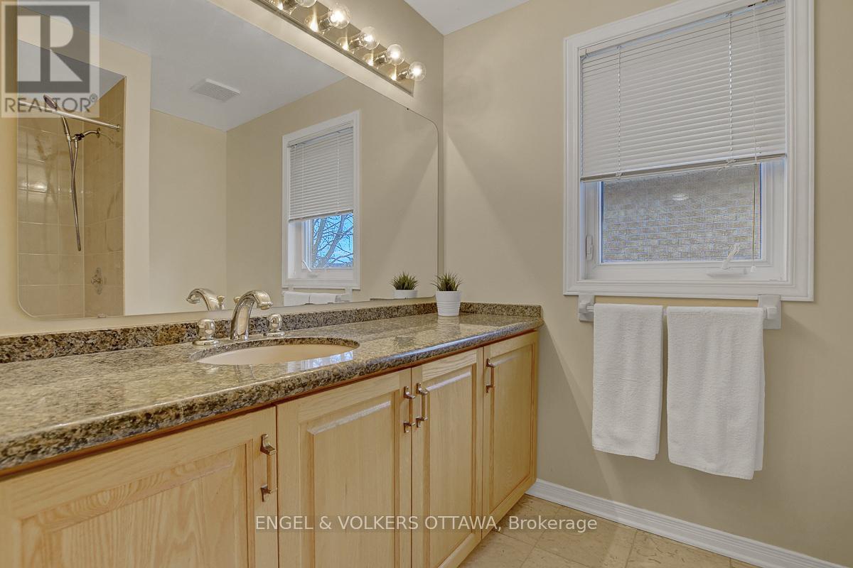 7 Condie Street W, Ottawa, Ontario  K2G 5M3 - Photo 37 - X12874402