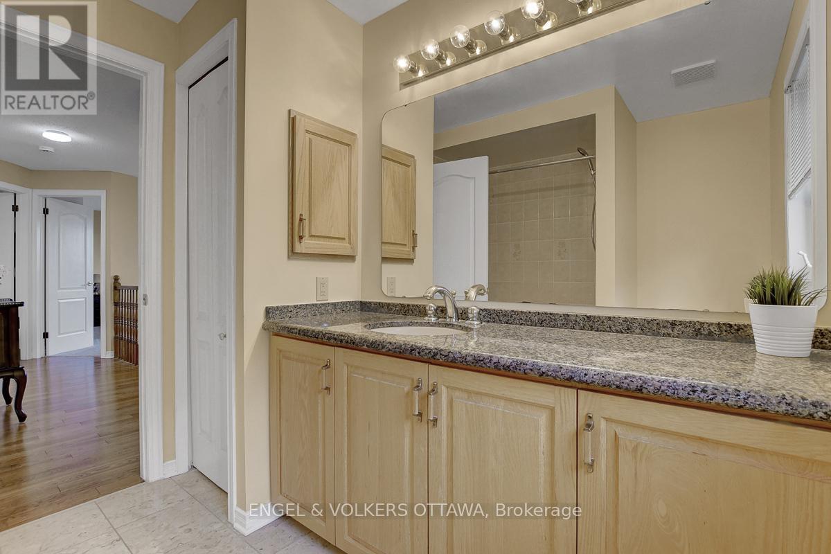 7 Condie Street W, Ottawa, Ontario  K2G 5M3 - Photo 38 - X12874402