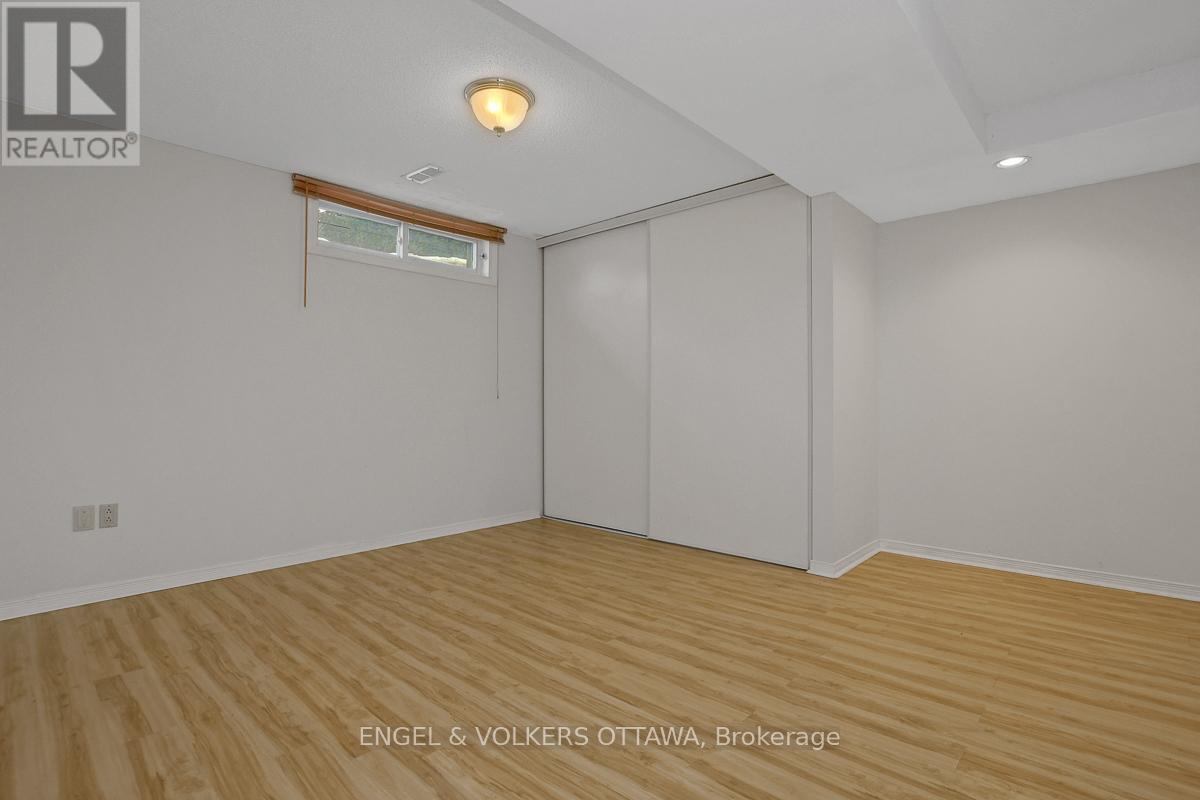 7 Condie Street W, Ottawa, Ontario  K2G 5M3 - Photo 43 - X12874402
