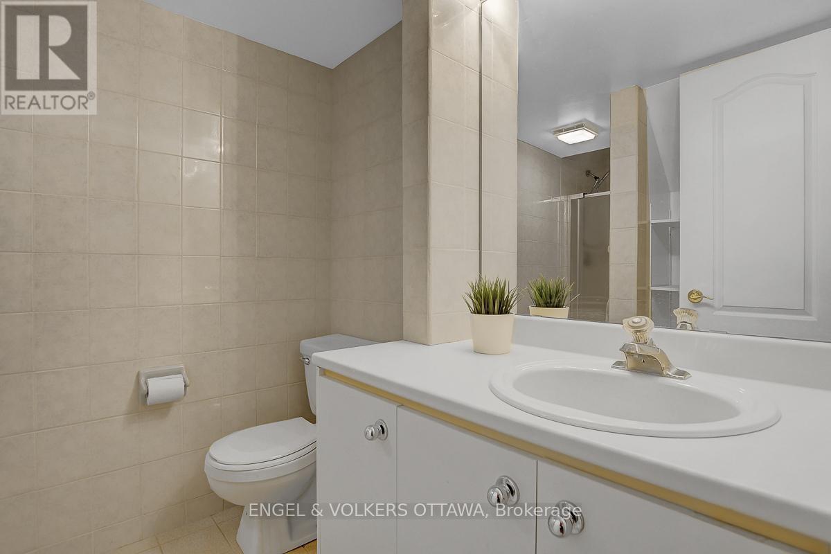 7 Condie Street W, Ottawa, Ontario  K2G 5M3 - Photo 47 - X12874402